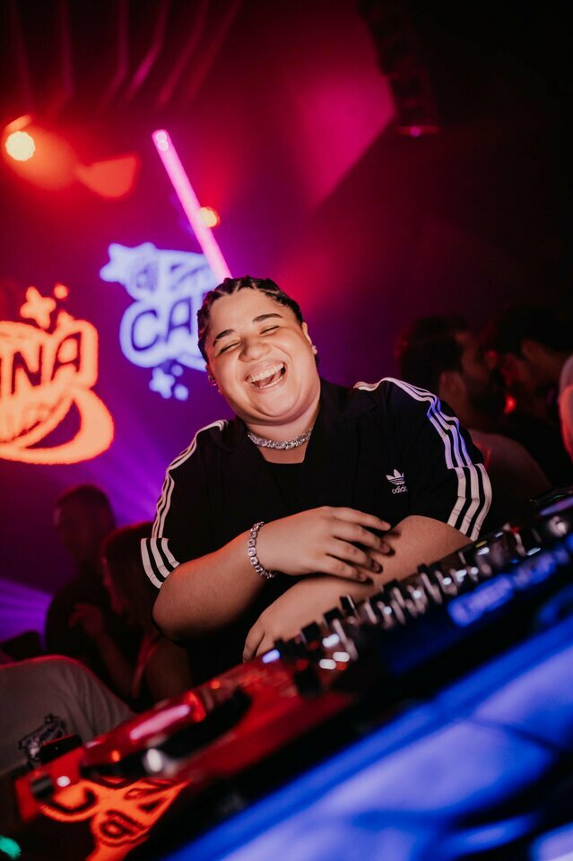 DJ Carina photo 2